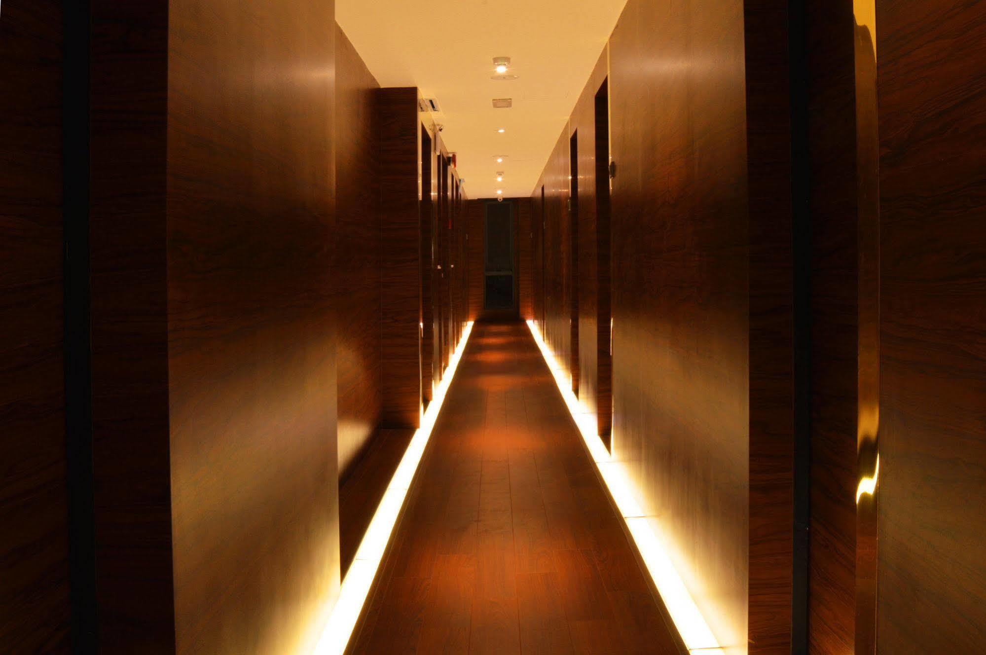 เมลาเง โฮเต็ล บูกิต บินตัง Hotel กัวลาลัมเปอร์ ภายนอก รูปภาพ